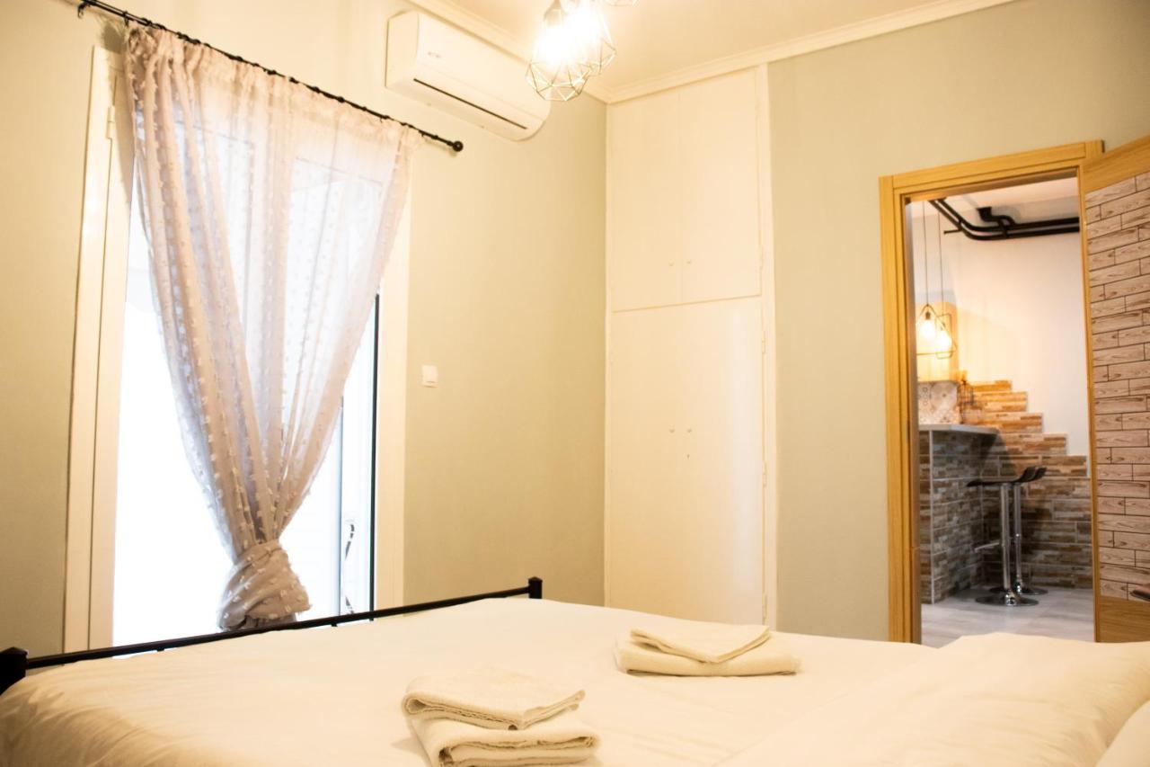 Cozy Loft Κypseli With A Yard Apartment Athens Ngoại thất bức ảnh